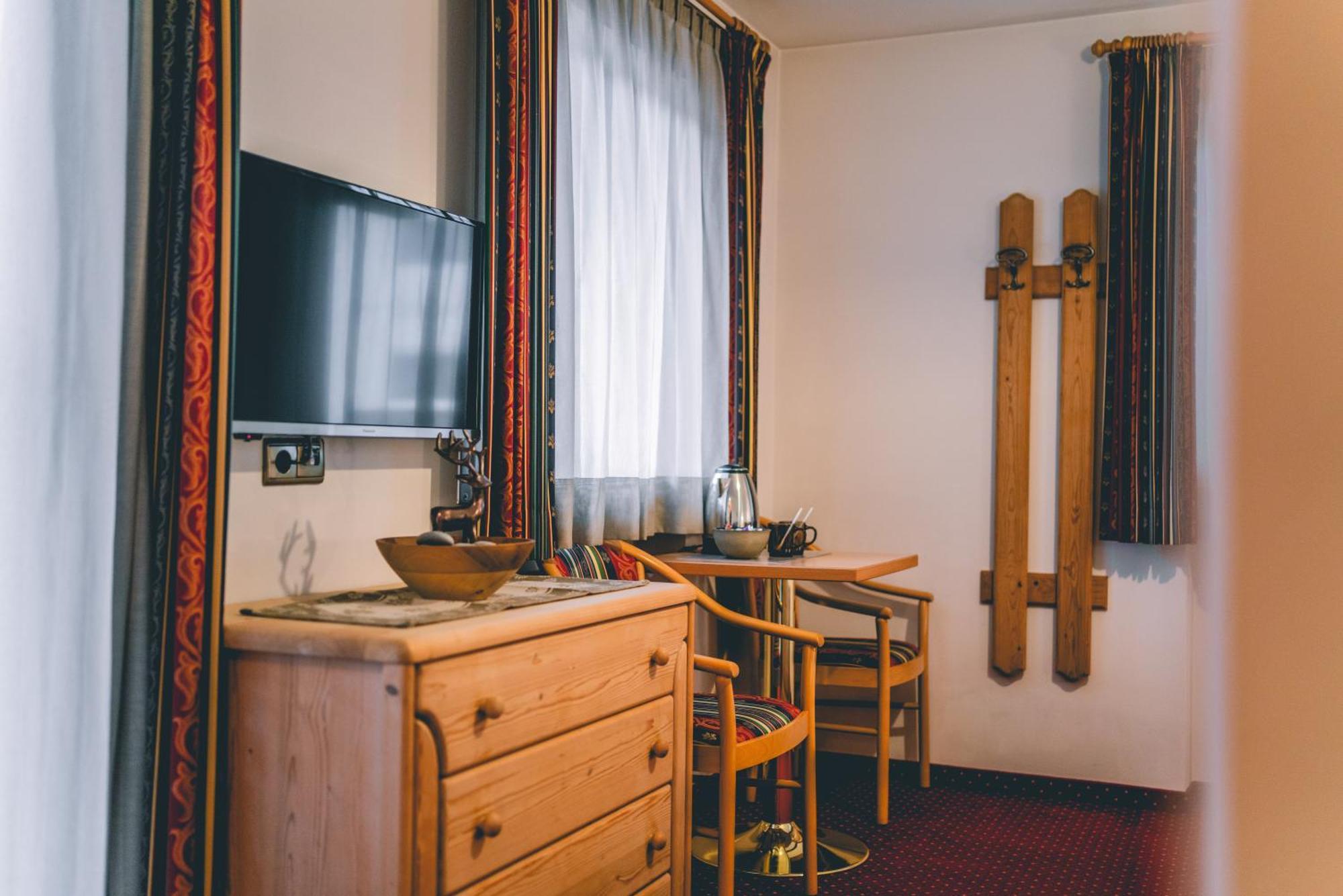 Santa Cristina Val Gardena Garni Hotel Belalp מראה חיצוני תמונה