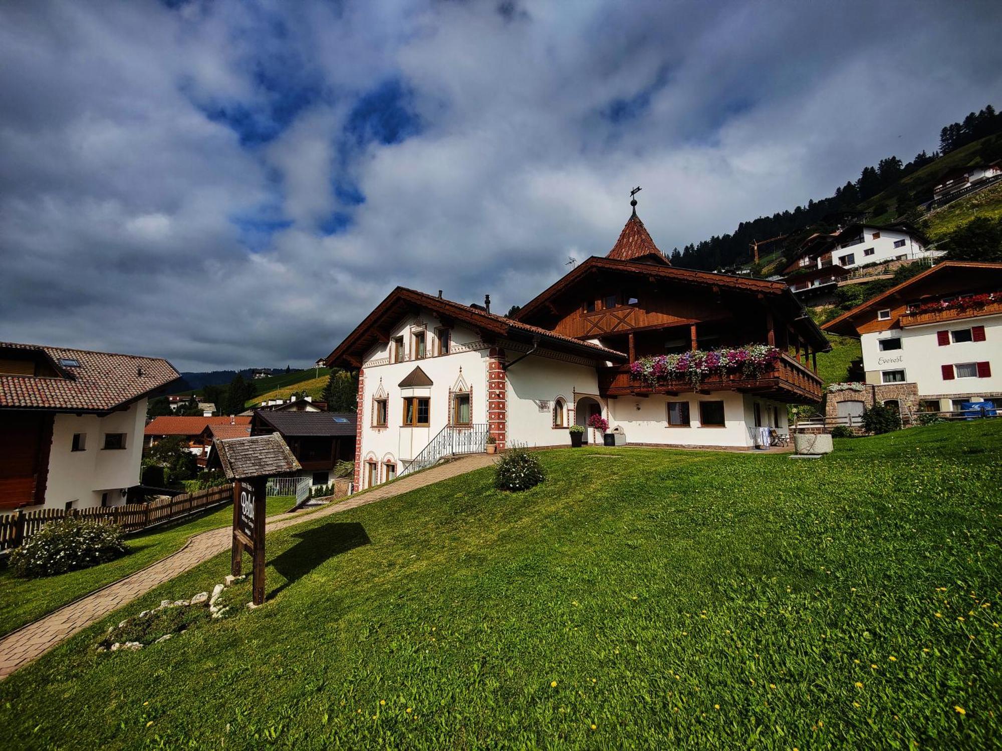 Santa Cristina Val Gardena Garni Hotel Belalp מראה חיצוני תמונה